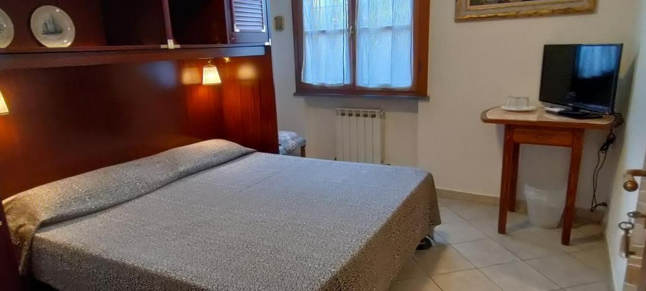Alfieri Bed & Breakfast ปิซา ภายนอก รูปภาพ