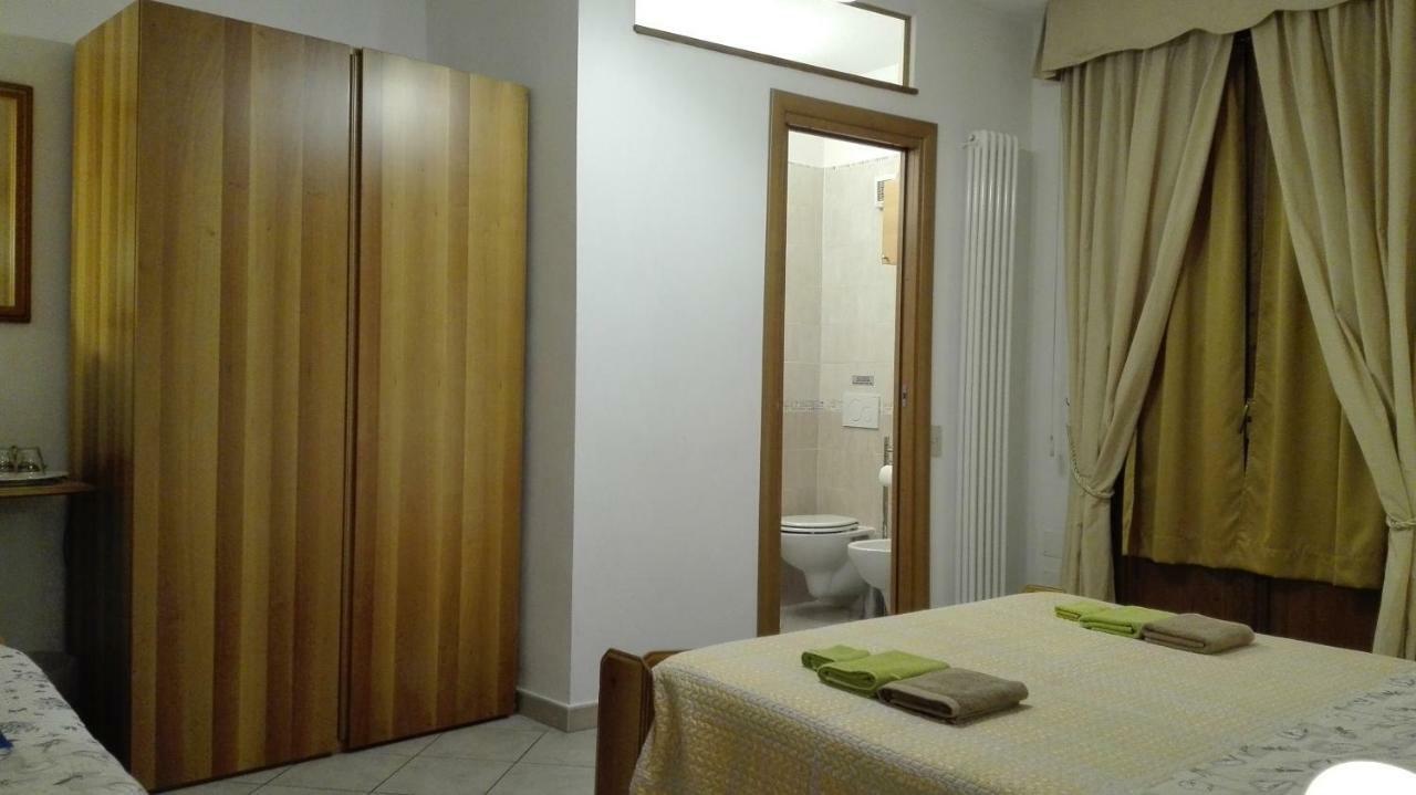 Alfieri Bed & Breakfast ปิซา ภายนอก รูปภาพ